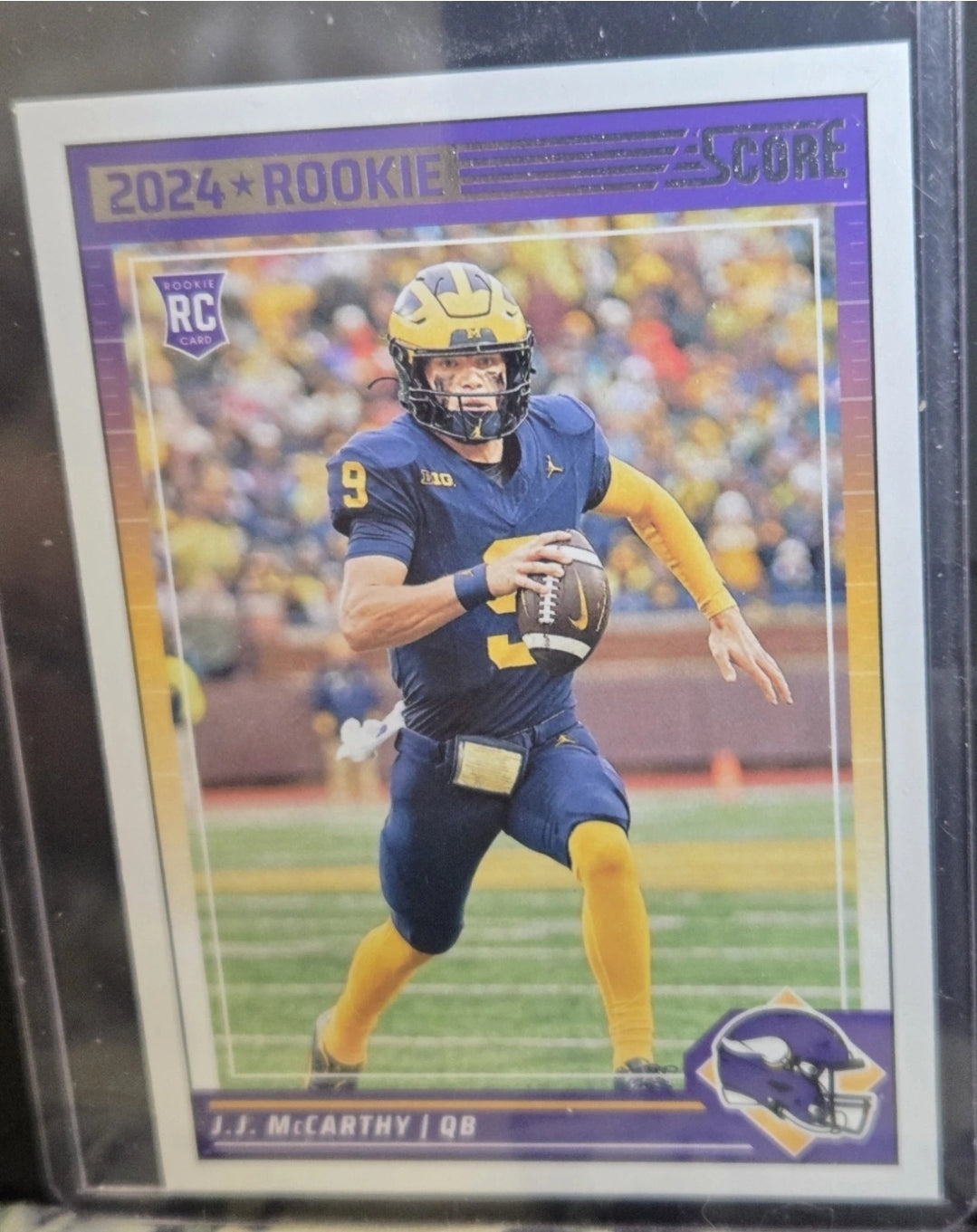 2024 Score - Rookies J.J. McCarthy #304 Scorecard (RC)