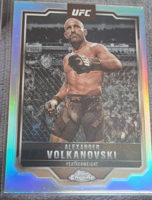 2025 Toppa Chrome #18 Alexander Volkanovski (Sepia)