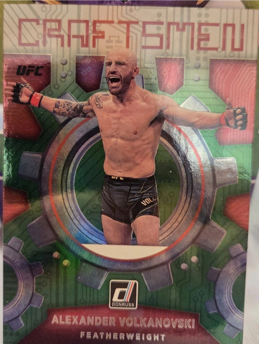 2022 Donruss UFC - Craftsmen Alexander Volkanovski #19 Green Flood